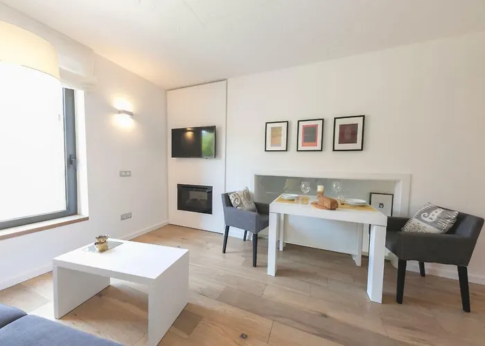 公寓 Bravissimo Portal Nou, With Private Garage 赫罗纳