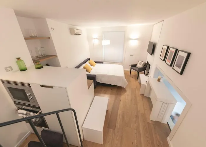 Bravissimo Portal Nou, With Private Garage Apartmán Girona